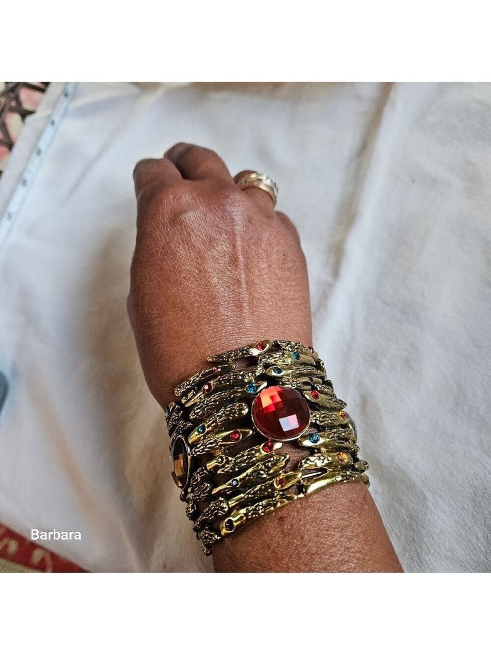 Yuhong Bronze-tone Multi-color Rhinestone Cuff Bracelect